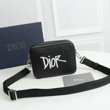 商品名称：クリスチャンディオール CHRISTIAN DIOR 025-CD1119CD　2022年最新入荷 スクレバッグ 斜め掛け ショルダーバッグ クロスボディバッグ カーフレザー