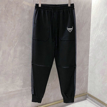 商品名称：プラダ PRADA MS-KQPD22006　2022年最新入荷 スポーツパンツ スウェットパンツ ジョギングズボン 伸縮性のあるウエストバンド パンツ カジュアル トラウザー