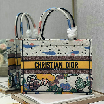 商品名称：クリスチャンディオール CHRISTIAN DIOR 025-CD1287XKB　2022最新入荷 Book Tote ブック トップハンドルバッグ トートバッグ ハンドバッグ レディースかばん