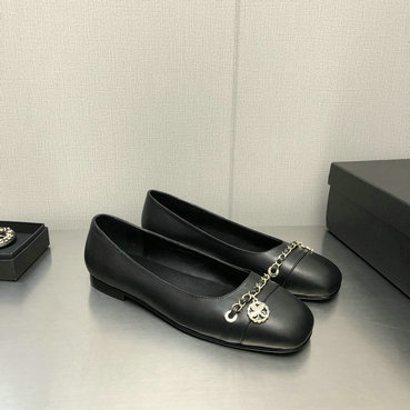 シャネル CHANEL 26-CHJ22047L　2022年秋冬最新入荷 パンプス ローファー フラットシューズ カジュアルシューズ レディースシューズ 靴