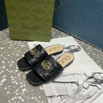 グッチ GUCCI 26-GGJ22045K　2022年最新入荷 GGキルティング ウィメンズ スリッパ スライドサンダル フラットミュール レディースシューズ 靴