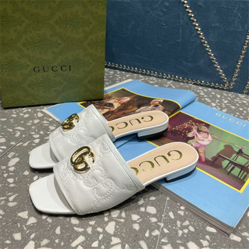 グッチ GUCCI 26-GGJ22045B　2022年最新入荷 GGキルティング ウィメンズ スリッパ スライドサンダル フラットミュール レディースシューズ 靴