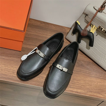 商品名称：エルメス HERMES 26-HEJ22017P　2022年最新入荷 デスタン モカシン ローファー フラットシューズ ケリーバックル レディースシューズ カジュアルシューズ
