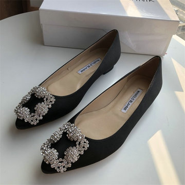 商品名称：マノロ ブラニク MANOLO BLAHNIK 26-MBJ22006K　2022年最新入荷 ウィメンズ パンプス ハンギシ ビジュー フラットシューズ レディースシューズ