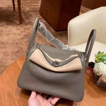 エルメス HERMES 063-HLD26CLYXH　2022年最新入荷 リンディ 斜め掛け ショルダーバッグ クロスボディバッグ スクエアバッグ レディースかばん