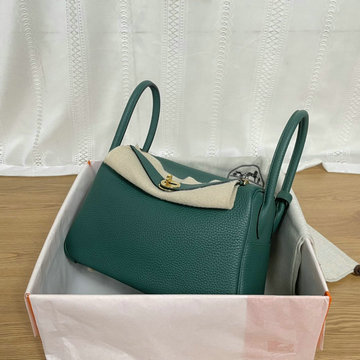 エルメス HERMES 063-HLD26TCJKG　2022年最新入荷 リンディ 斜め掛け ショルダーバッグ クロスボディバッグ スクエアバッグ レディースかばん