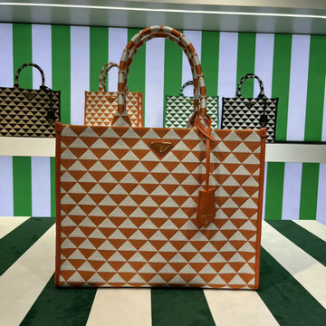 商品名称：プラダ PRADA GH-PD1BA356BWCS　2022年最新入荷 シンボル ジャカードファブリック ラージハンドバッグ トートバッグ トップハンドルバッグ レディースかばん
