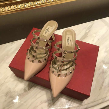 ヴァレンティノ Valentino 26-VTJ22029F　2022年最新入荷 ロックスタッズ スリングバック パンプス ローヒールサンダル ピンヒール レディースシューズ 靴