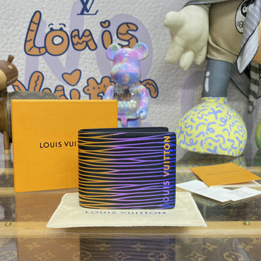 ルイヴィトン LOUISVUITTON 057-M82585 2023年最新入荷 ポルトフォイユ スレンダー 二つ折り短財布 ショートウォレット 札入れ カードポケット