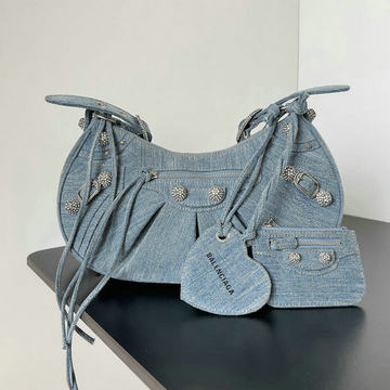 商品名称：バレンシアガ BALENCIAGA 025-BA671307BNL 2023年最新入荷 LE CAGOLE スモール ショルダーバッグ レディースかばん ホーボーバッグ クロスボディバッグ