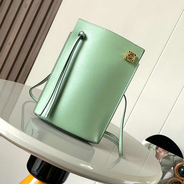 商品名称：ロエベ LOEWE 025-LE6301QG 2023最新入荷 ダイスポケット 斜め掛け ショルダーバッグ クロスボディバッグバッグ