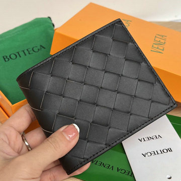 商品名称：ボッテガヴェネタ BOTTEGAVENETA  aj-BOV605721QSK 2023年最新入荷 イントレチャート 二つ折り短財布 ショートウォレット カード入れ 札入れ