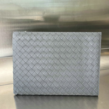 商品名称：ボッテガヴェネタ BOTTEGAVENETA aj-BOV607479QQH 2023年最新入荷 イントレチャート ハーフファスナーポーチ 手持ちかばん メンズかばん ビジネスバッグ