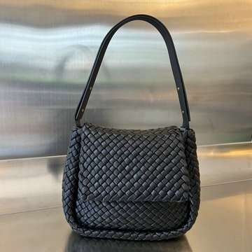 商品名称：ボッテガヴェネタ BOTTEGAVENETA aj-BOV709418BK  2023年最新入荷 コブル ショルダーバッグ スモールバッグ クロスボディバッグ フラップバッグ