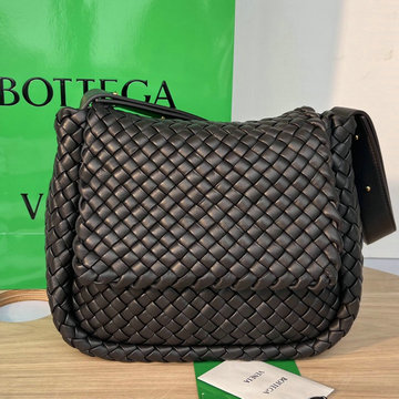 商品名称：ボッテガヴェネタ BOTTEGAVENETA aj-BOV709418SK  2023年最新入荷 コブル ショルダーバッグ スモールバッグ クロスボディバッグ フラップバッグ