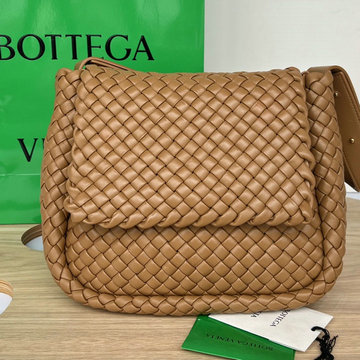 商品名称：ボッテガヴェネタ BOTTEGAVENETA  aj-BOV709418TH 2023年最新入荷 コブル ショルダーバッグ スモールバッグ クロスボディバッグ フラップバッグ