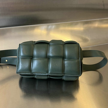 ボッテガヴェネタ BOTTEGAVENETA aj-BOV710075MG 2023年最新入荷 ミニカセット スクエアバッグ 斜め掛け ショルダーバッグ クロスボディバッグ