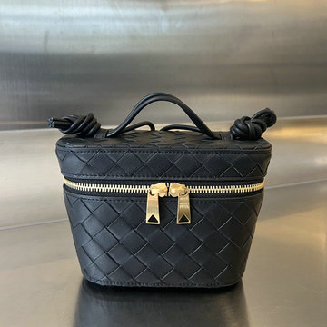 商品名称：ボッテガヴェネタ BOTTEGAVENETA aj-BOV743551BK  2023年最新入荷 ミニ イントレチャート バニティーケース トートバッグ 斜め掛け ショルダーバッグ