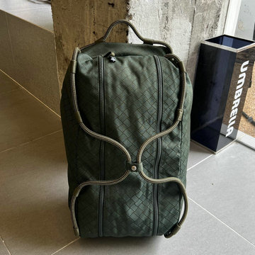 商品名称：ボッテガヴェネタ BOTTEGAVENETA aj-BOV718083MG  2023年最新入荷 ラージ アウトドア 登山バッグ バックパック リュック ザック 旅行かばん トラベルバッグ