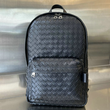 ボッテガヴェネタ BOTTEGAVENETA  aj-BOV730732BK 2023年最新入荷 ミディアム イントレチャート バックパック リュックサック メンズバッグ リュック