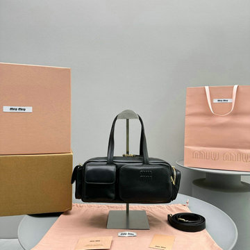 ミュウミュウ MIUMIU 99-MM5542BK 2023最新入荷 ホーボーバッグ トートバッグ ハンドバッグ 2way 肩掛け ショルダーバッグ クロスボディバッグ