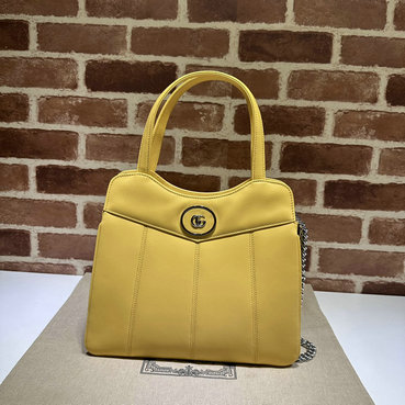 商品名称：グッチ GUCCI 057-GG745918YL 2023年最新入荷 トートバッグ トップハンドルバッグ ハンドバッグ チェーン 斜め掛け ショルダーバッグ