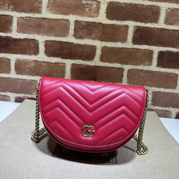 商品名称：グッチ GUCCI 057-GG746431PMH 2023年最新入荷 GGマーモント キルティング チェーン ミニバッグ 斜め掛け ショルダーバッグ クロスボディバッグ