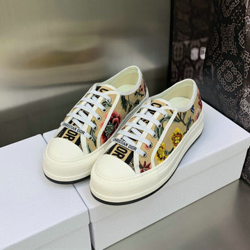 商品名称：クリスチャンディオール CHRISTIAN DIOR 26-CDJ23027HS  2023年最新入荷 ウォーキン ディオール スニーカー レースアップシューズ スポーツシューズ カジュ