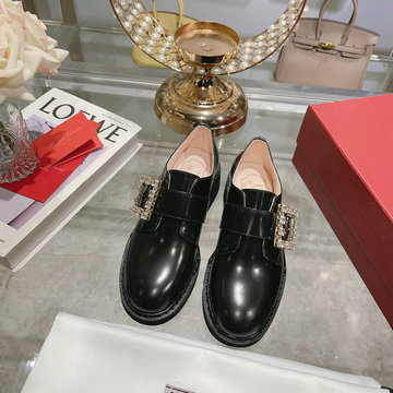 ロジェヴィヴィエ ROGER VIVIER 26-RVJ23006LZ 2023年秋冬最新入荷 ウィメンズ ローファー フラットパンプス カジュアルシューズ レディースシューズ 靴