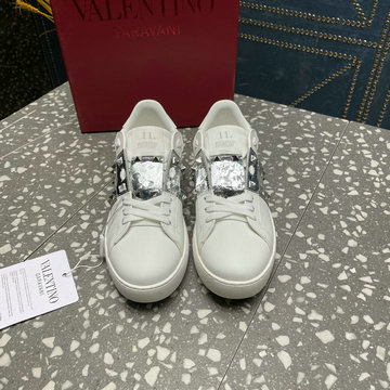 ヴァレンティノ Valentino 26-VTJ23007 2023年秋冬最新入荷 スニーカー レースアップシューズ カジュアルシューズ レディースシューズ スポーツシューズ
