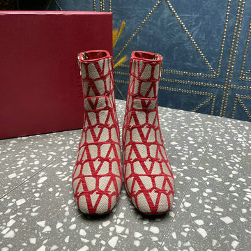 商品名称：ヴァレンティノ Valentino 26-VTJ23010W 2023年秋冬最新入荷 ショートブーツ フラットシューズ レディースシューズ カジュアルシューズ