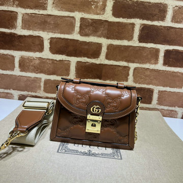 グッチ GUCCI 057-GG724499PZS 2023年最新入荷 GGマトラッセ ミニ フラップバッグ 斜め掛け ショルダーバッグ クロスボディバッグ