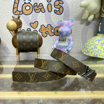 ルイヴィトン LOUISVUITTON 057-M8380LL 2023年最新入荷 LV イニシャル 30MM リバーシブル ベルト ウィメンズ アクセサリー カーフレザー