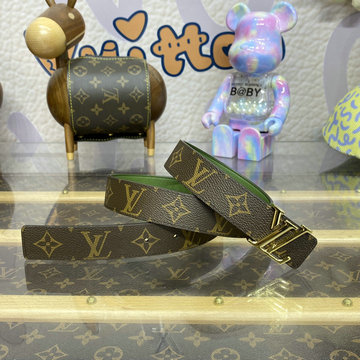ルイヴィトン LOUISVUITTON 057-M8380VP 2023年最新入荷 LV イニシャル 30MM リバーシブル ベルト ウィメンズ アクセサリー 男性用 カーフレザー