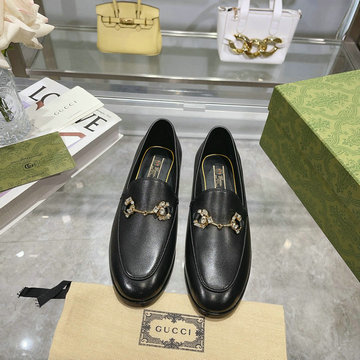 商品名称：グッチ GUCCI 26-GGJ23045K 2023年秋冬最新入荷 ローファーシューズ フラットシューズ フラットパンプス レディースシューズ カジュアルシューズ 靴