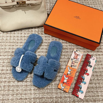 商品名称：エルメス HERMES 26-HEJ23010L 2023年秋冬最新入荷 テディ オラン スライドサンダル フラットミュール レディースシューズ ウールサンダル スリッパ 暖かい