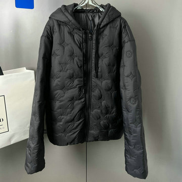 商品名称：ルイヴィトン LOUISVUITTON XG-WTLV23019 2023年秋冬最新入荷 モノグラムキルテッドフーデッドブルゾン ロングスリーブ パファー コート ファスナー開閉式
