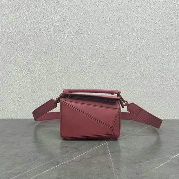 ロエベ LOEWE ZZ-LE522048MH　2023年最新入荷 パズル トートバッグ 斜め掛け ショルダーバッグ クロスボディバッグ レディースかばん クロスボディバッグ