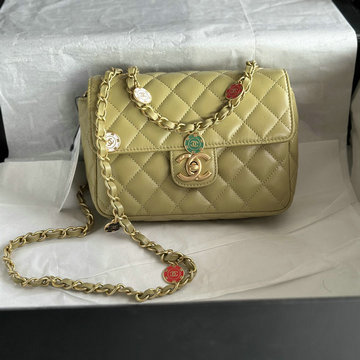 シャネル CHANEL CC-CH3737QG2022年最新入荷 スモール フラップバッグ 斜め掛け ショルダーバッグ クロスボディバッグ レディースかばん ラムスキン