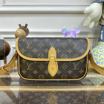 ルイヴィトン LOUISVUITTON 057-M42248　2023年最新入荷 メッセンジャーバッグ フラップバッグ 斜め掛け ショルダーバッグ クロスボディバッグ モノグラムキャンパス