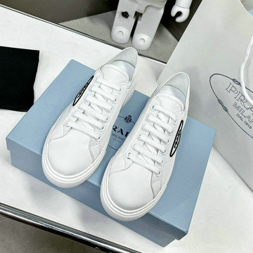 商品名称：プラダ PRADA 26-PDJ23001 2023年春季最新入荷 スニーカー レースアップシューズ レディースシューズ カジュアルシューズ スポーツシューズ