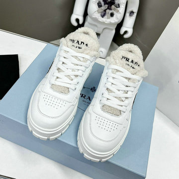 商品名称：プラダ PRADA 2023年春季最新入荷 スニーカー レースアップシューズ レディースシューズ カジュアルシューズ スポーツシューズ