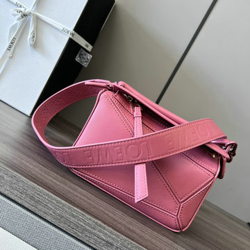 商品名称：ロエベ LOEWE GH-LE652227MH　2023年最新入荷 パズル ミニ トートバッグ 斜め掛け ショルダーバッグ クロスボディバッグ レディースかばん クロスボディバッグ カーフレザー