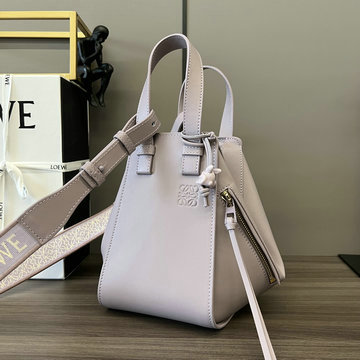 商品名称：ロエベ LOEWE GH-LE652235QF　2023年最新入荷 ハンモック トップハンドルバッグ ハンドバッグ トートバッグ 2way 斜め掛け ショルダーバッグ レディースかばん カーフレザー
