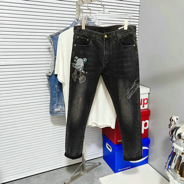 フェンディ FENDI MS-KNGG23002 2023年春夏最新入荷 ズボン ストレートフィット ポケットディテール デニム ジーンズ カジュスラックスパンツトラウザー