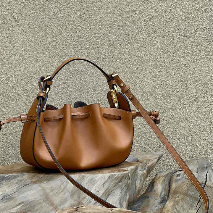 商品名称：フェンディ FENDI 168-FD8532ZS 2023年最新入荷 ギョウザ トートバッグ トップハンドルバッグ ハンドバッグ 2way ショルダーバッグ クロスボディバッグ