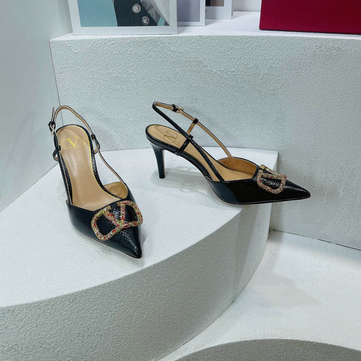 ヴァレンティノ Valentino JS-VTJ23002CK　2023年最新入荷 ガラヴァーニ Vロゴ シグネチャーパンプス スリングバック ローヒールシューズ ピンヒール とんがりトウ
