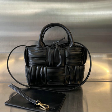 商品名称：ボッテガヴェネタ BOTTEGAVENETA aj-BOV729029ZBK  2023年最新入荷 キャンディー アルコ トートバッグ ハンドバッグ 2way 斜め掛け ショルダーバッグ