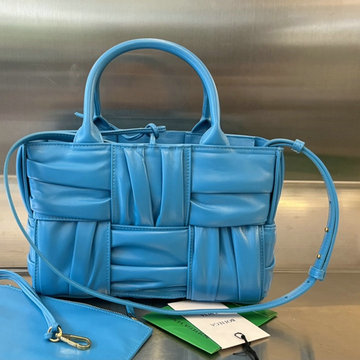 商品名称：ボッテガヴェネタ BOTTEGAVENETA aj-BOV729042ZLS  2023年最新入荷 ミニ アルコ トートバッグ ハンドバッグ 2way 斜め掛け ショルダーバッグ