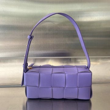 商品名称：ボッテガヴェネタ BOTTEGAVENETA aj-BOV729166ZL  2023年最新入荷 スモール ブリック カセット フラップバッグ スクエアバッグ 斜め掛け ショルダーバッグ